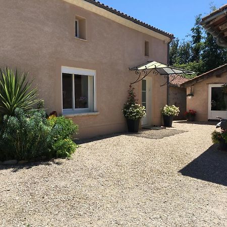 Location Chambres D'Hotes Clodeguy No 2 Saint-Sylvestre-sur-Lot Exterior foto