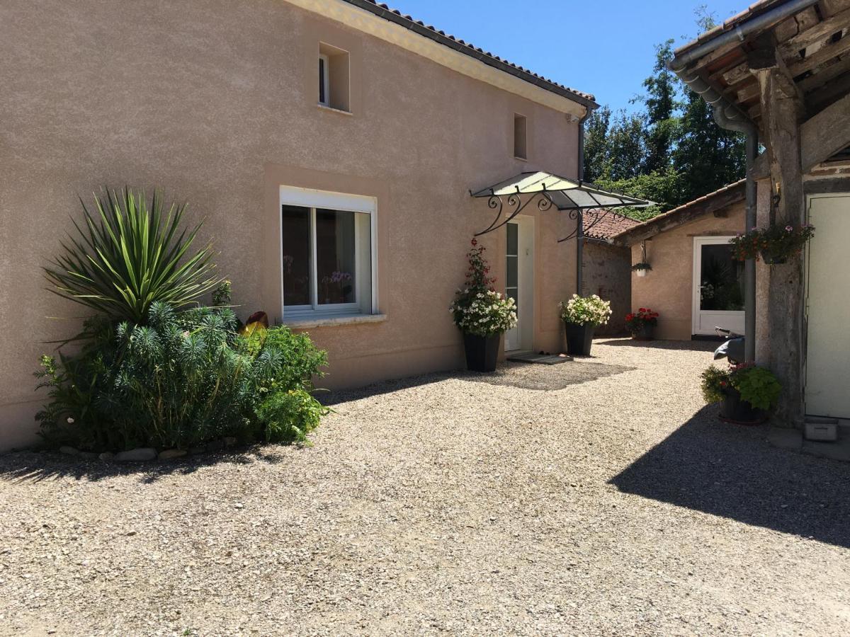 Location Chambres D'Hotes Clodeguy No 2 Saint-Sylvestre-sur-Lot Exterior foto
